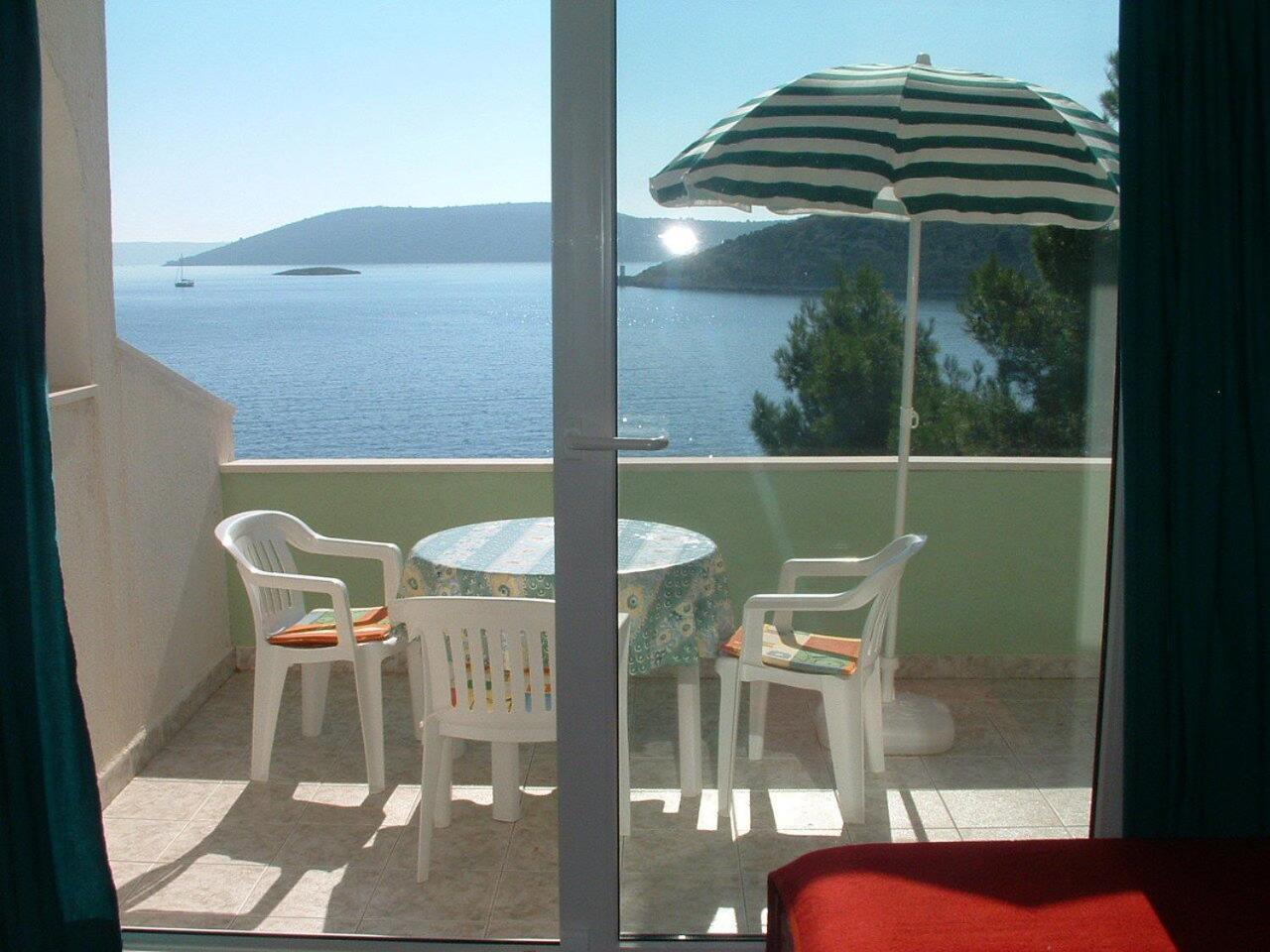 Vinišće Apartments Tonka מראה חיצוני תמונה