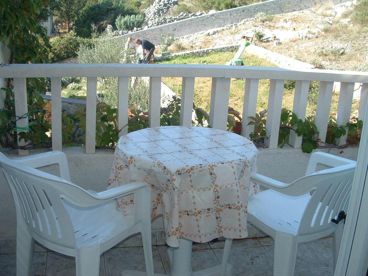 Vinišće Apartments Tonka מראה חיצוני תמונה