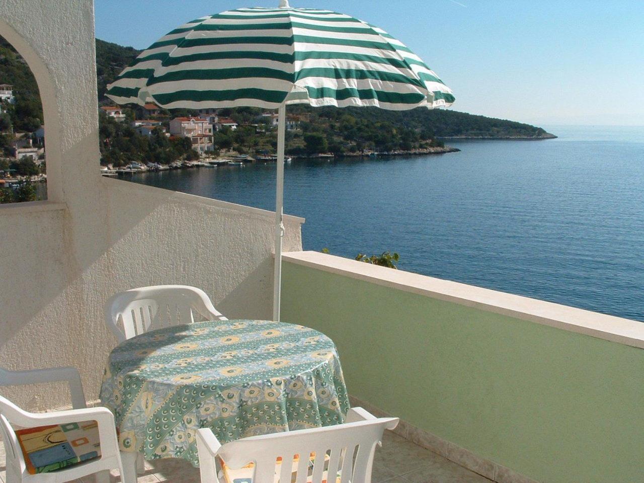 Vinišće Apartments Tonka מראה חיצוני תמונה